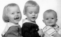 Laurie, Carrie and Jeffrey Trask,
       Circa 1960