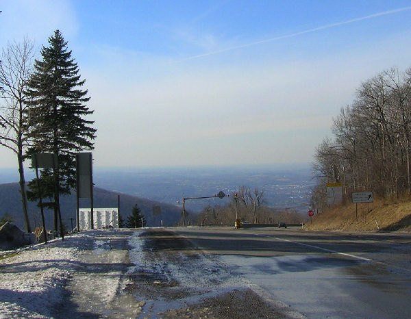 Pennsylvania Valley from Route 40 Summit